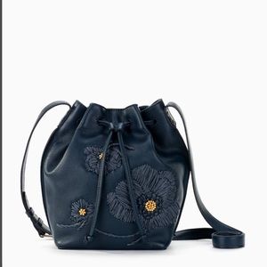 NWOT- The Sak Ivy Drawstring Bucket- Navy